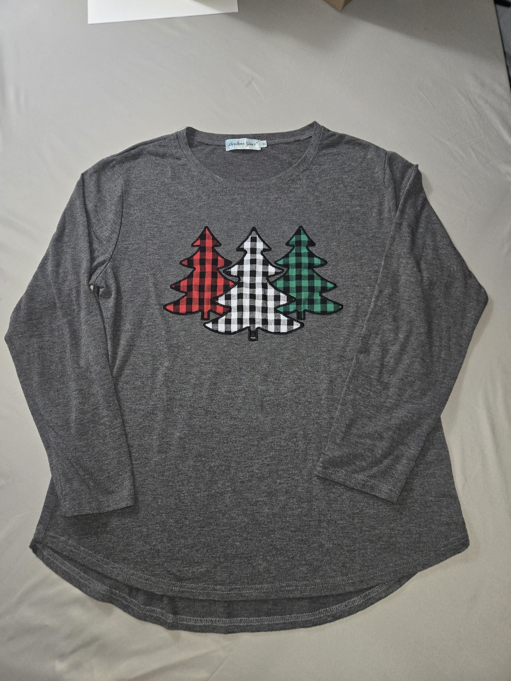 Southern Grace Christmas Tree Shirt - XL